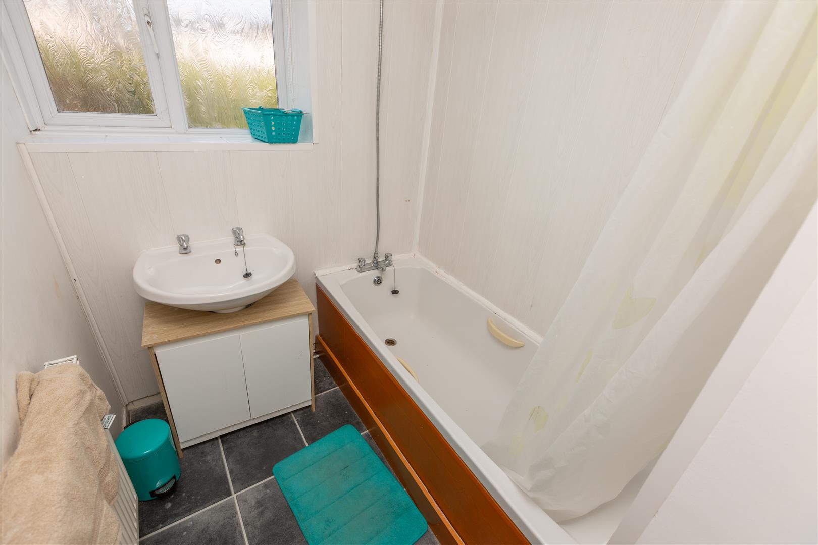 Heol Gwili, Llanelli, SA14 9HF